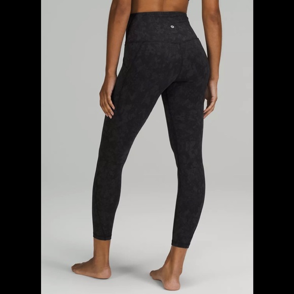 lululemon athletica Pants - Lululemon Align 25” leggings w pockets size 4 new